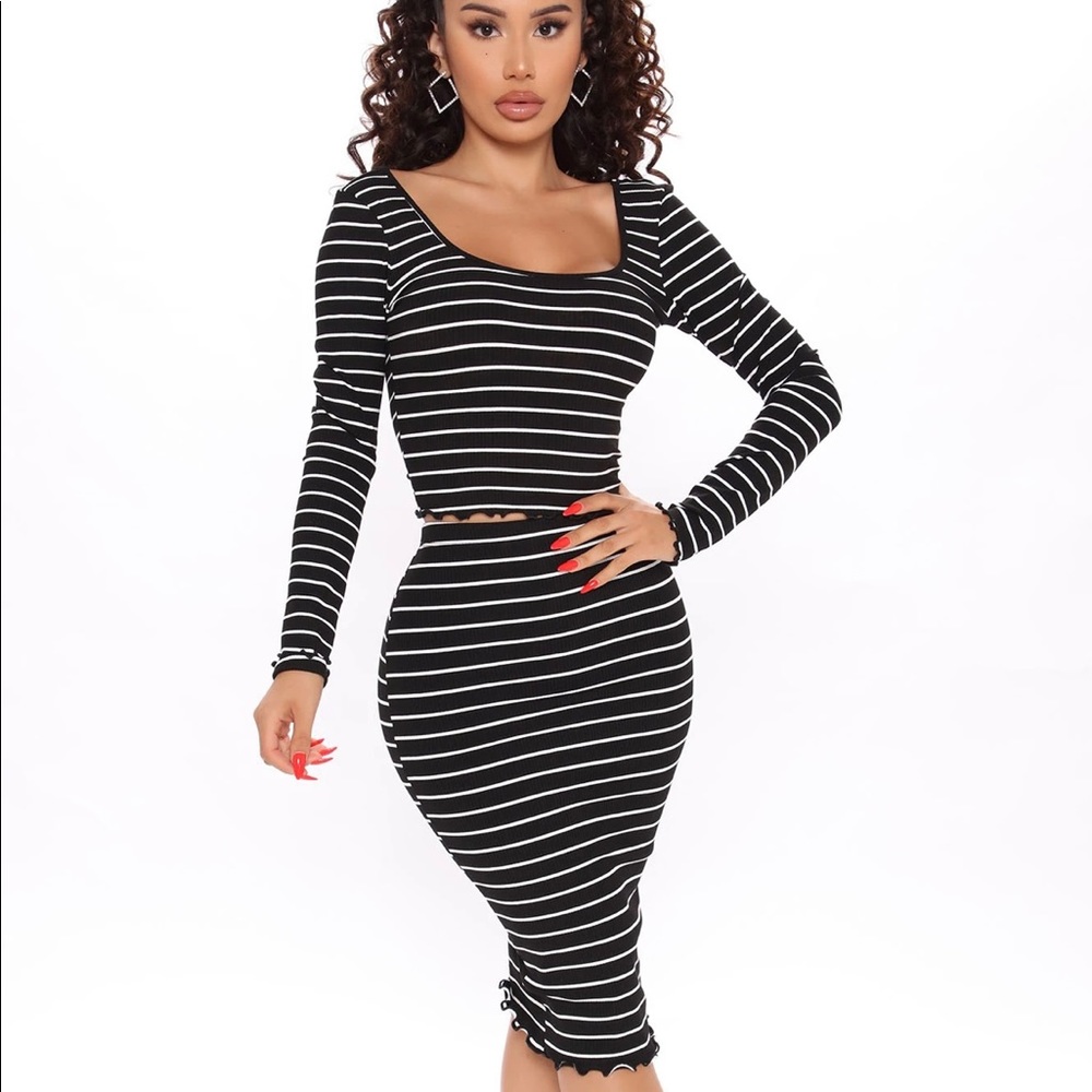 Brand New with tags 2pc Fashion Nova skirt set